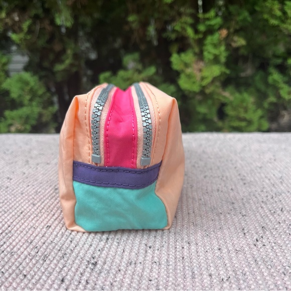 NWT - Kipling Garri Pouch in Mellow Peach No Monkey - Picture 3 of 8